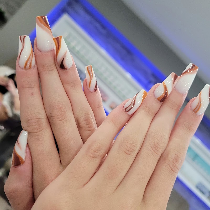 Camelback Nail Bar interior